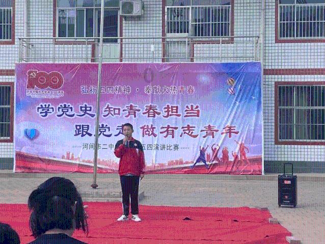 广西女子吃牛排发现尾巴状异物，餐饮行业的卫生安全该如何保障？游戏画面